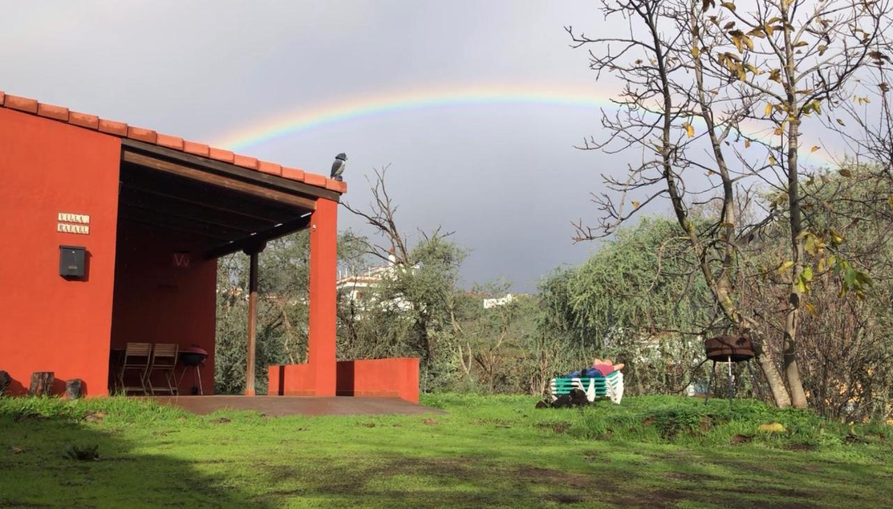 Villa Rafael Vega de San Mateo Eksteriør bilde