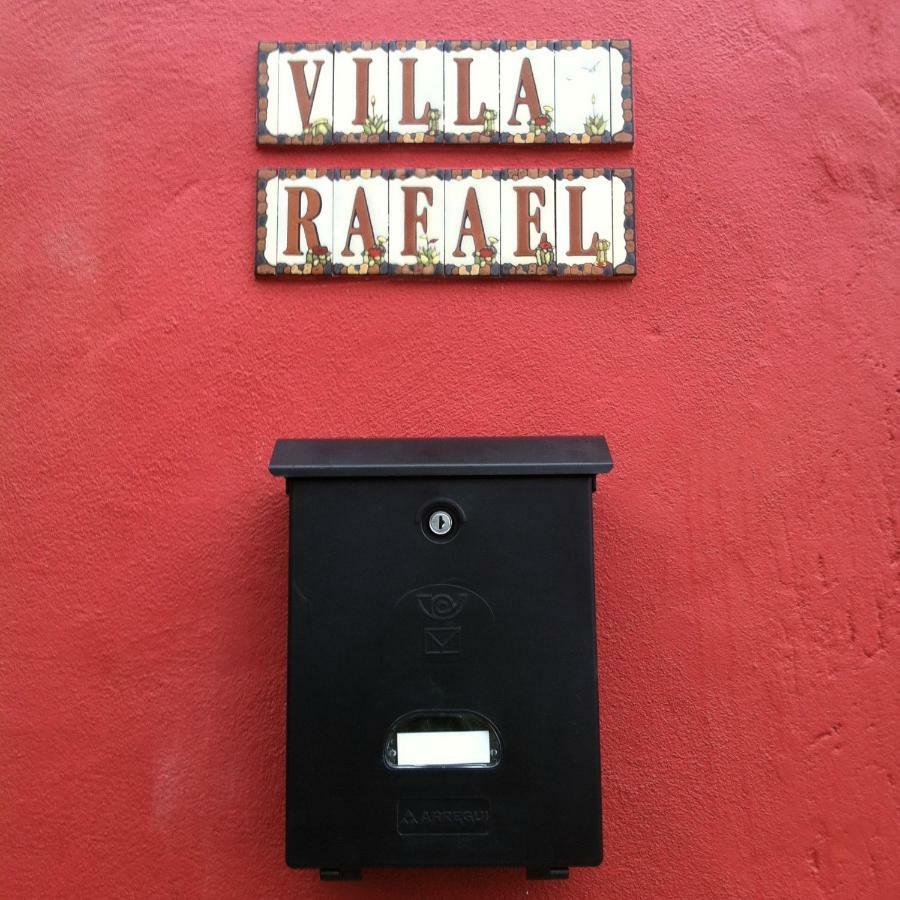 Villa Rafael Vega de San Mateo Eksteriør bilde