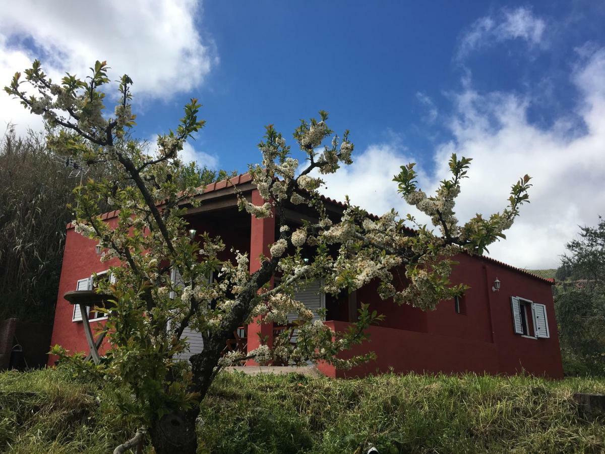 Villa Rafael Vega de San Mateo Eksteriør bilde